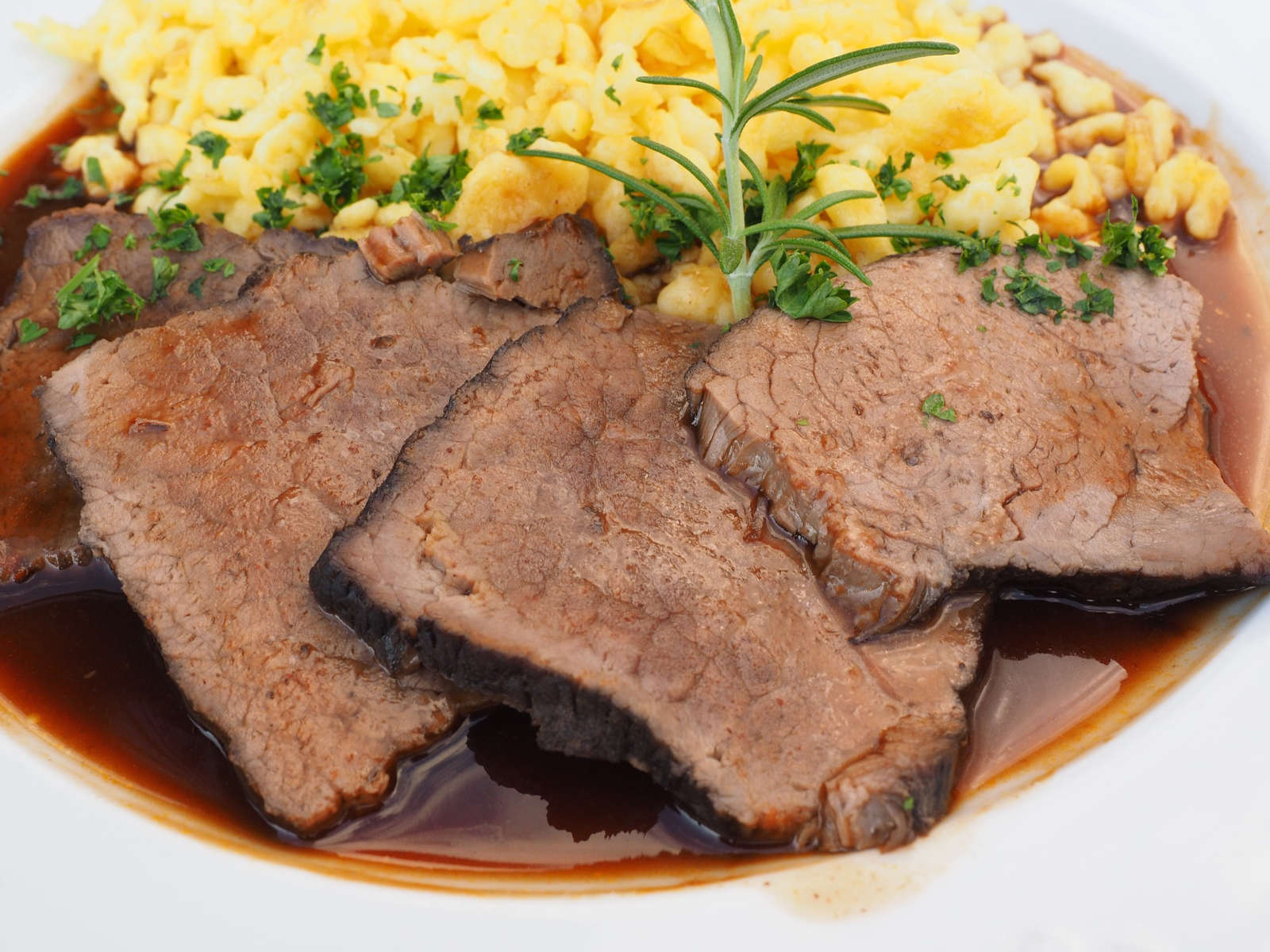 Top 10 German Foods with Recipes - What to Eat while in Germany